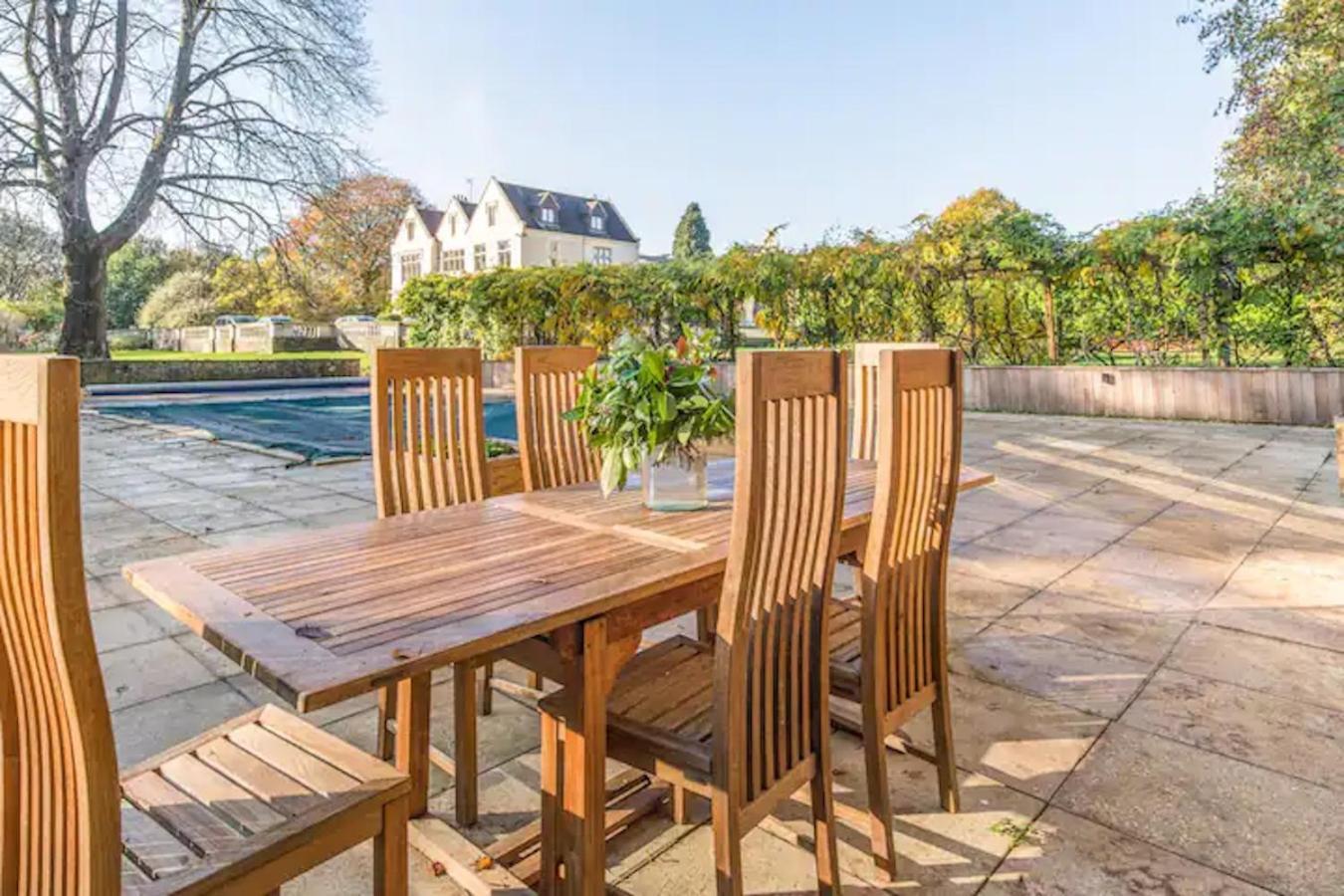 Апартаменти Granby Estate The Old Pool House Bradford-On-Avon Екстер'єр фото