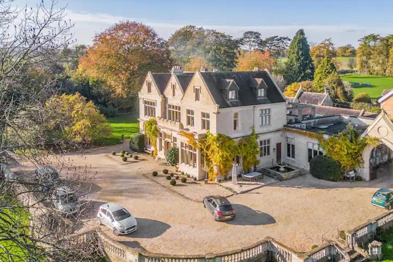 Апартаменти Granby Estate The Old Pool House Bradford-On-Avon Екстер'єр фото